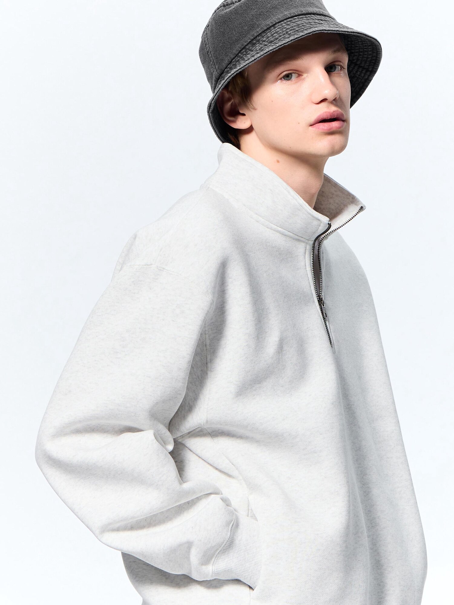 Heavy Weight Sweat Half-Zip Pullover | GU US Heavy Weight Sweat Half-Zip Pullover | GU US