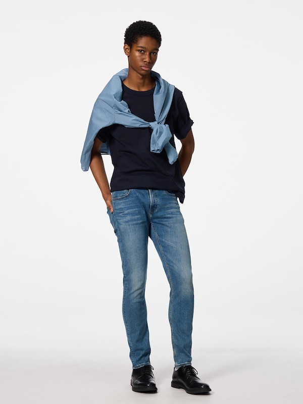 Ultra Stretch Skinny Jeans