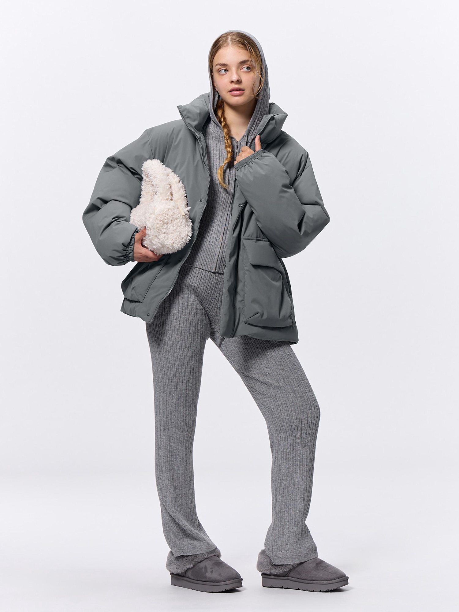 HEAT PADDED Stand Jacket(Japan Sizing) | GU US