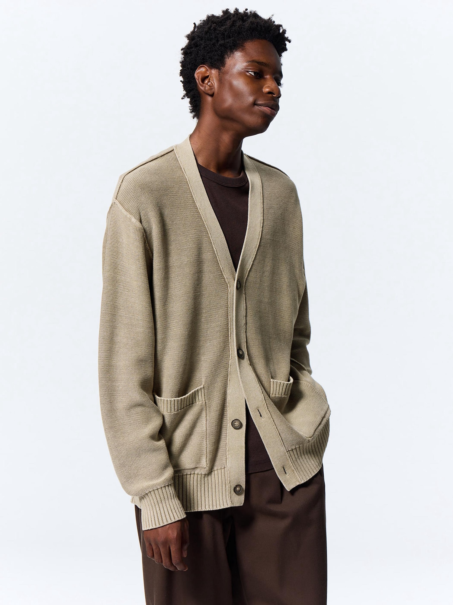 Washed V Neck Cardigan | GU US