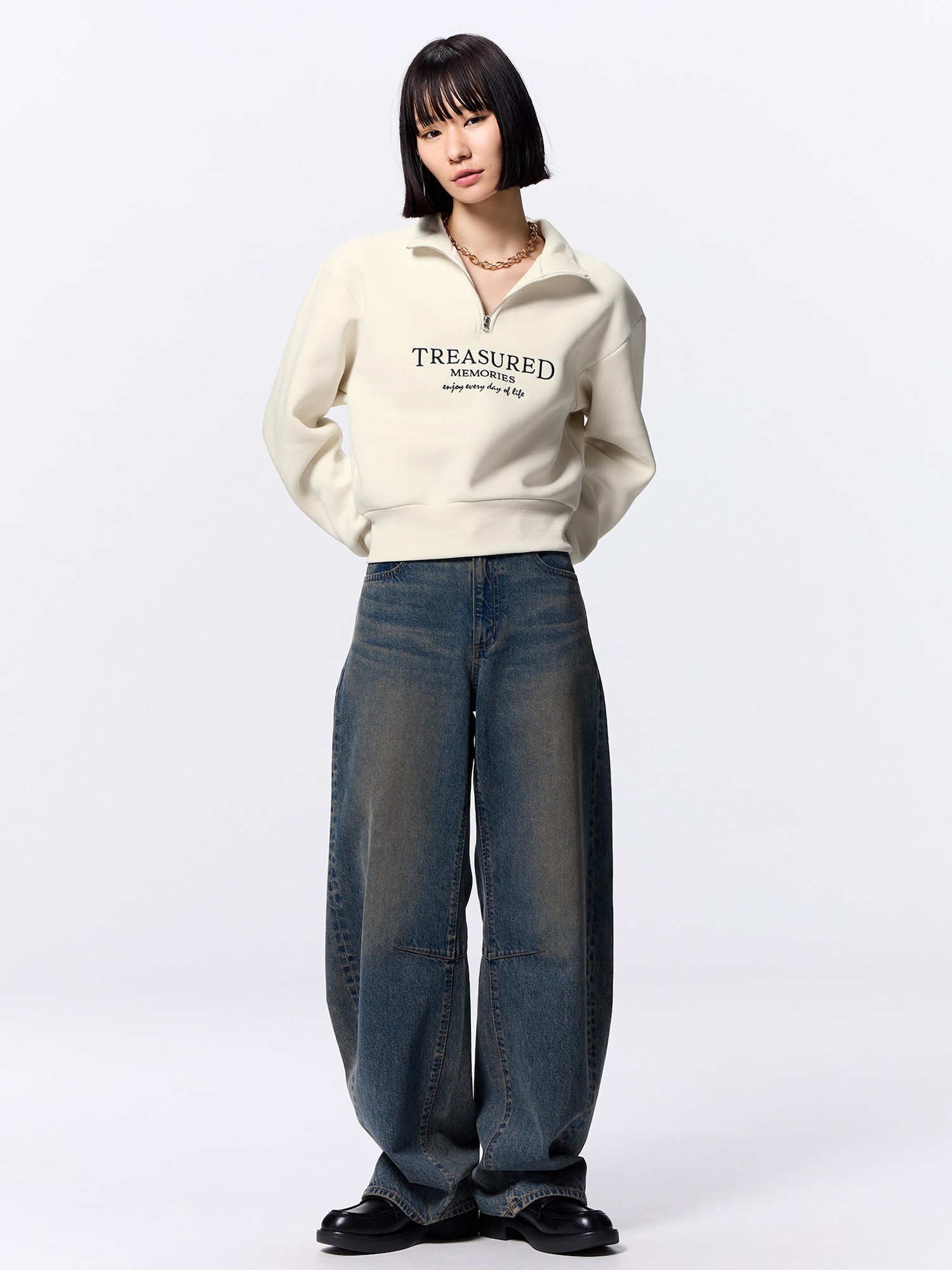 Heavy Weight Graphic Sweatshirt | GU US