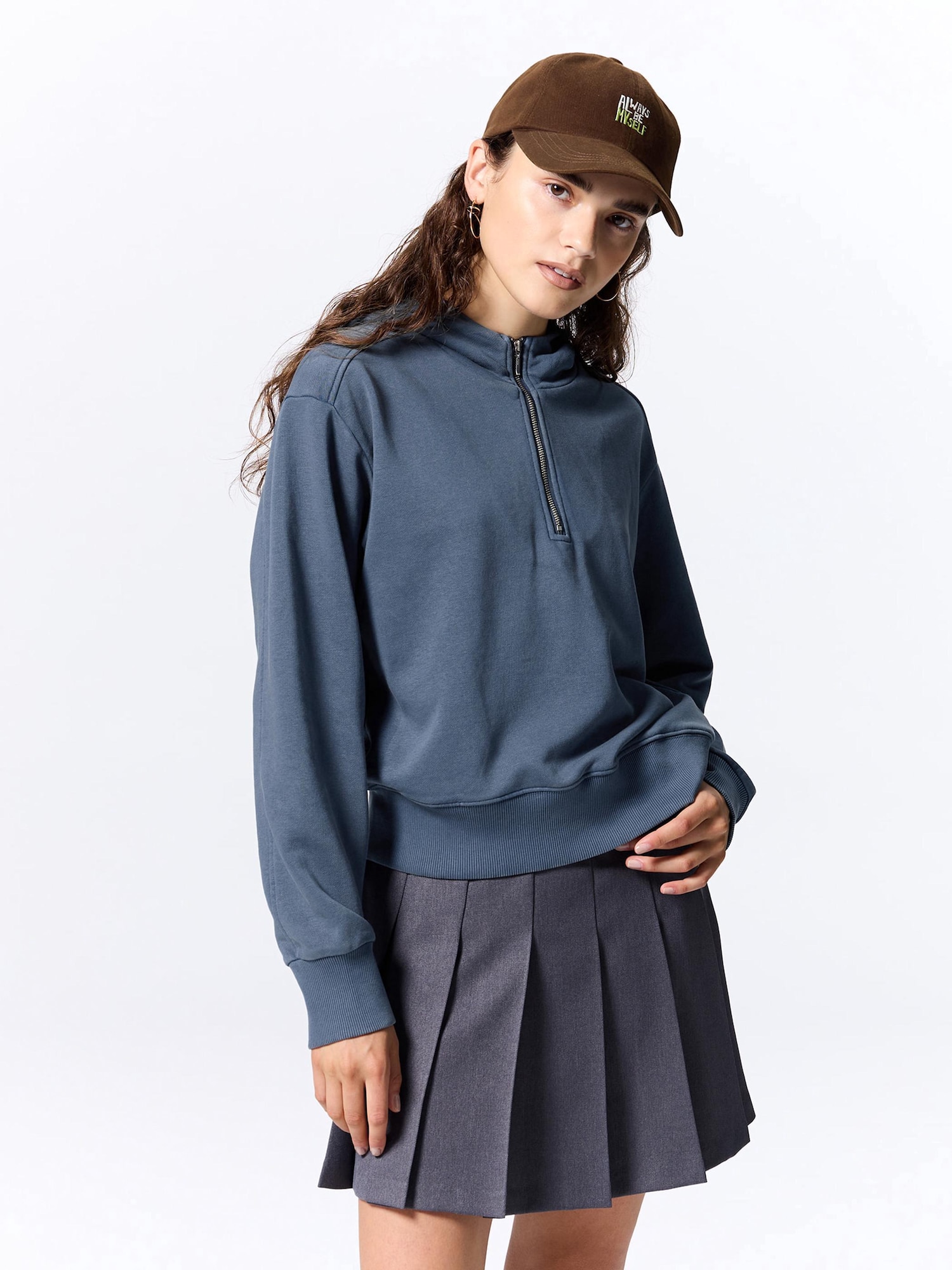Washed Sweat Half-Zip Hoodie | GU US