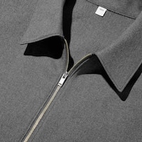 https://image.uniqlo.com/GU/ST3/us/imagesgoods/352978/feature/usgoods_352978_feature1.jpg