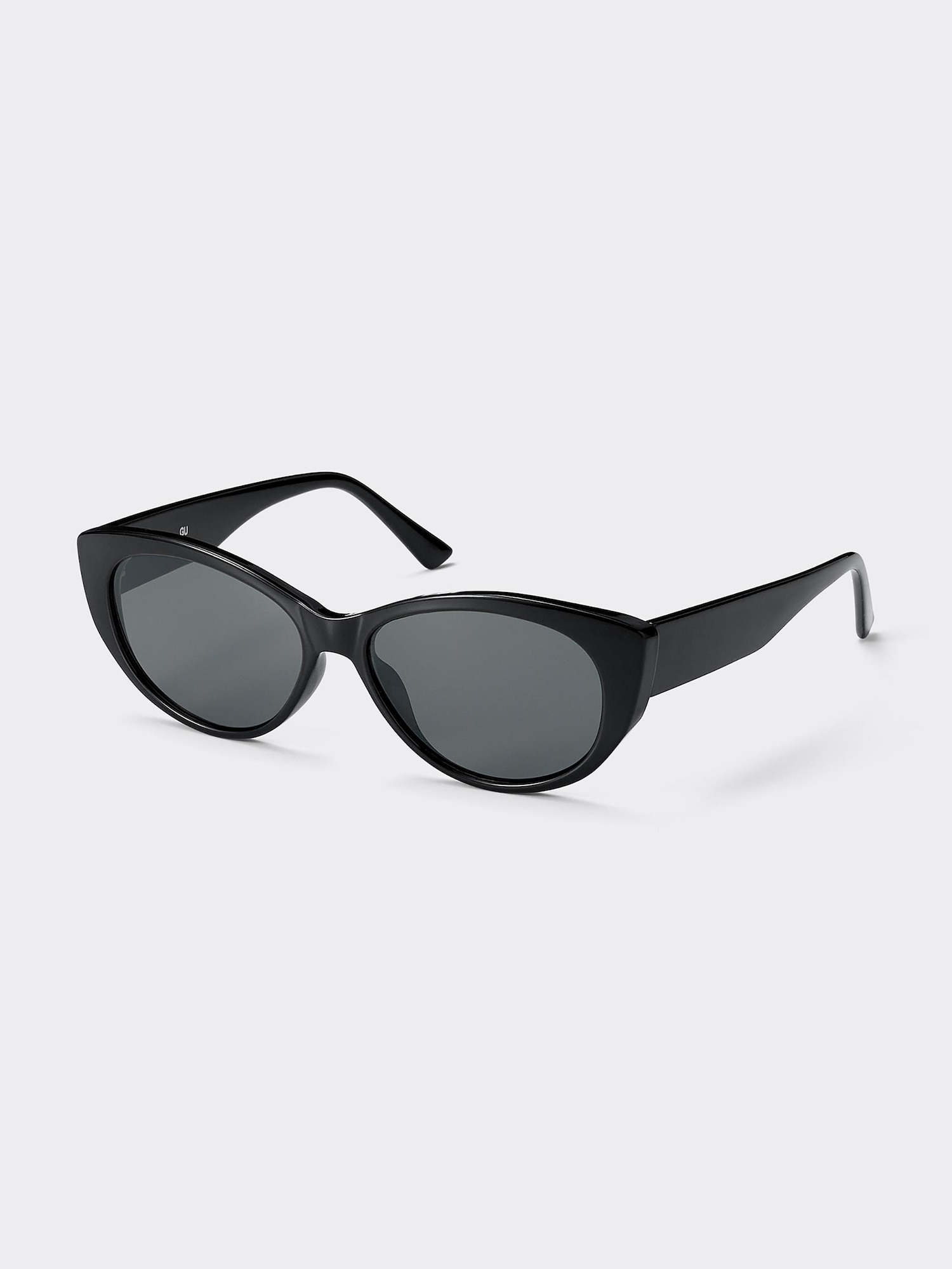 Hughes Cat Eye Sunglasses in Black by Dissh