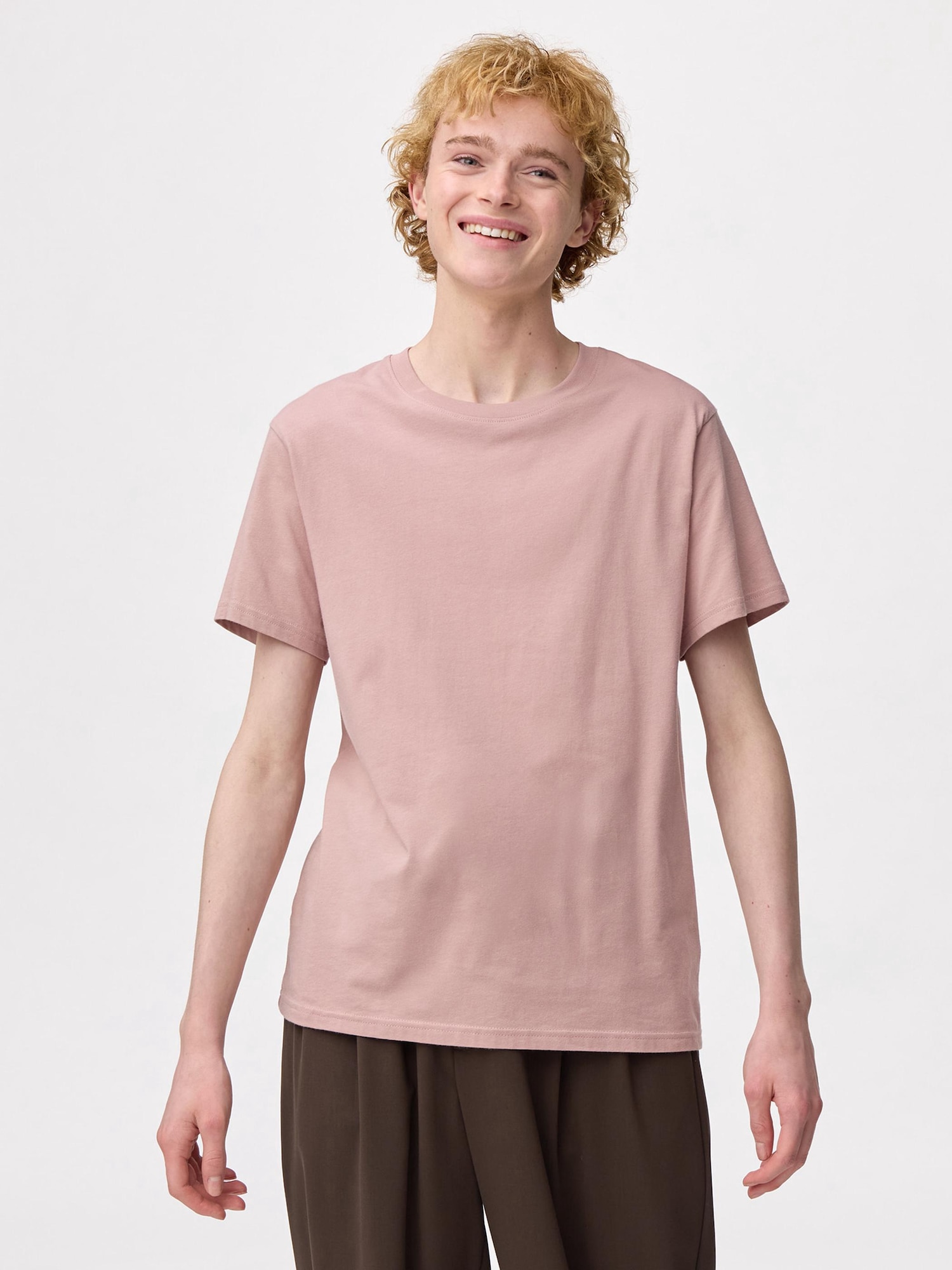 UNIQLO - ピンクシェリー 3D Knit Cotton Relaxed Sweater | V-Neck | UNIQLO US
