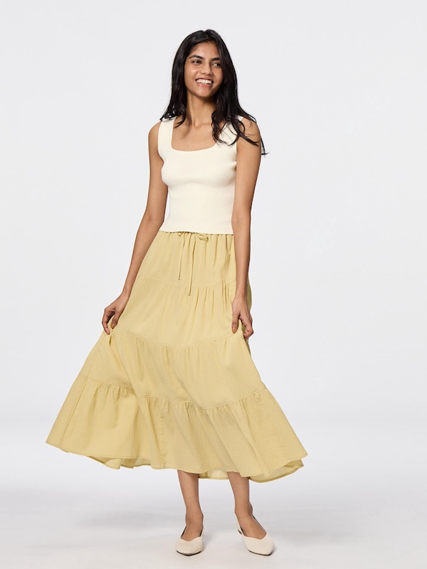 Knitted Short Square Neck Tank Top