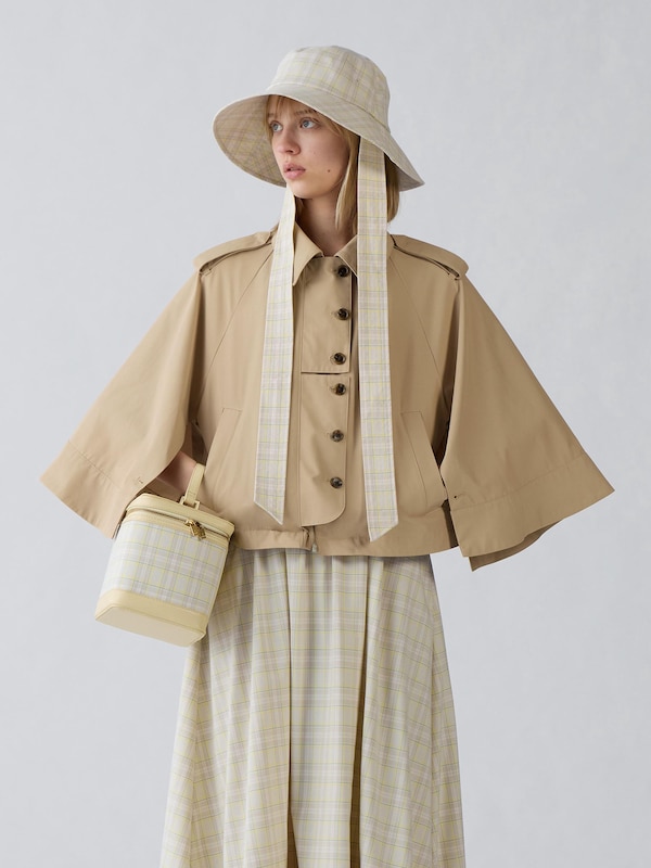 Short Cape Coat | by rokh