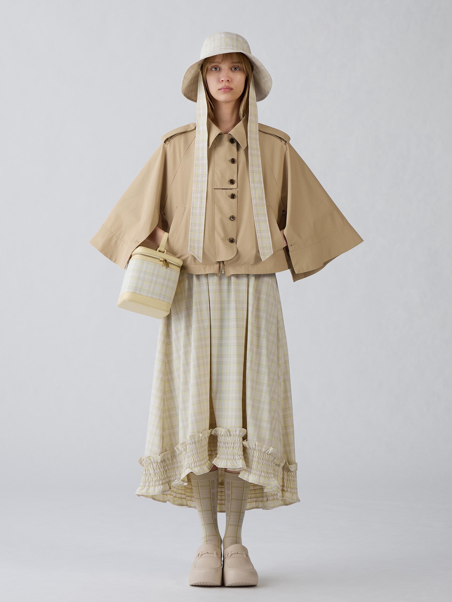 Short Cape Coat | by rokh | GU US Short Cape Coat | by rokh | GU US