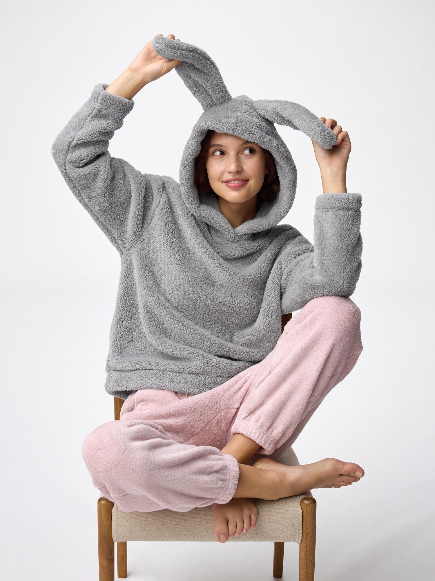 Women's Marshmallow Feel Hoodie | Rabbit | GU US