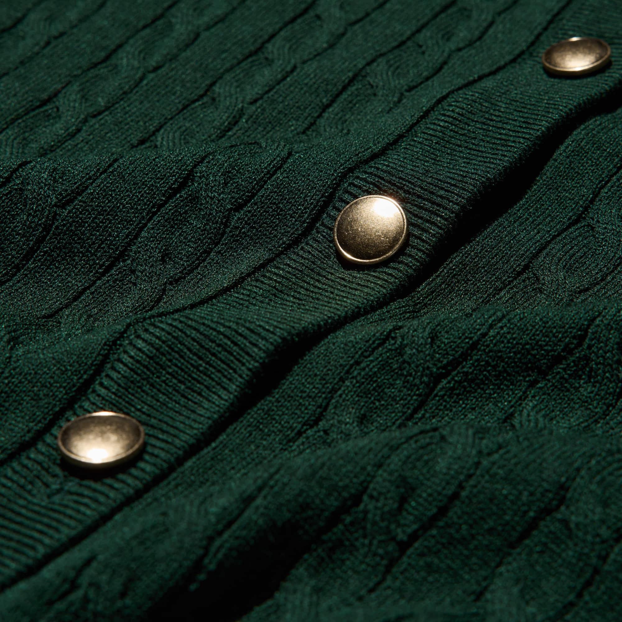 Cable Metal Button Cardigan | Short | GU US