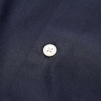https://image.uniqlo.com/GU/ST3/us/imagesgoods/359040/feature/usgoods_359040_feature2.jpg