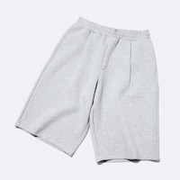 https://image.uniqlo.com/GU/ST3/us/imagesgoods/359241/feature/usgoods_359241_feature2.jpg