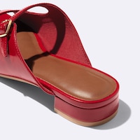 https://image.uniqlo.com/GU/ST3/us/imagesgoods/359440/feature/usgoods_359440_feature2.jpg