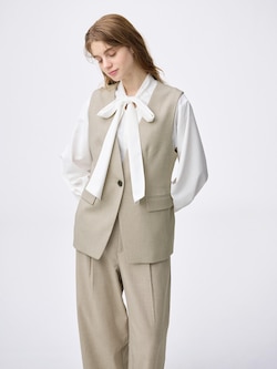 Collarless Vest