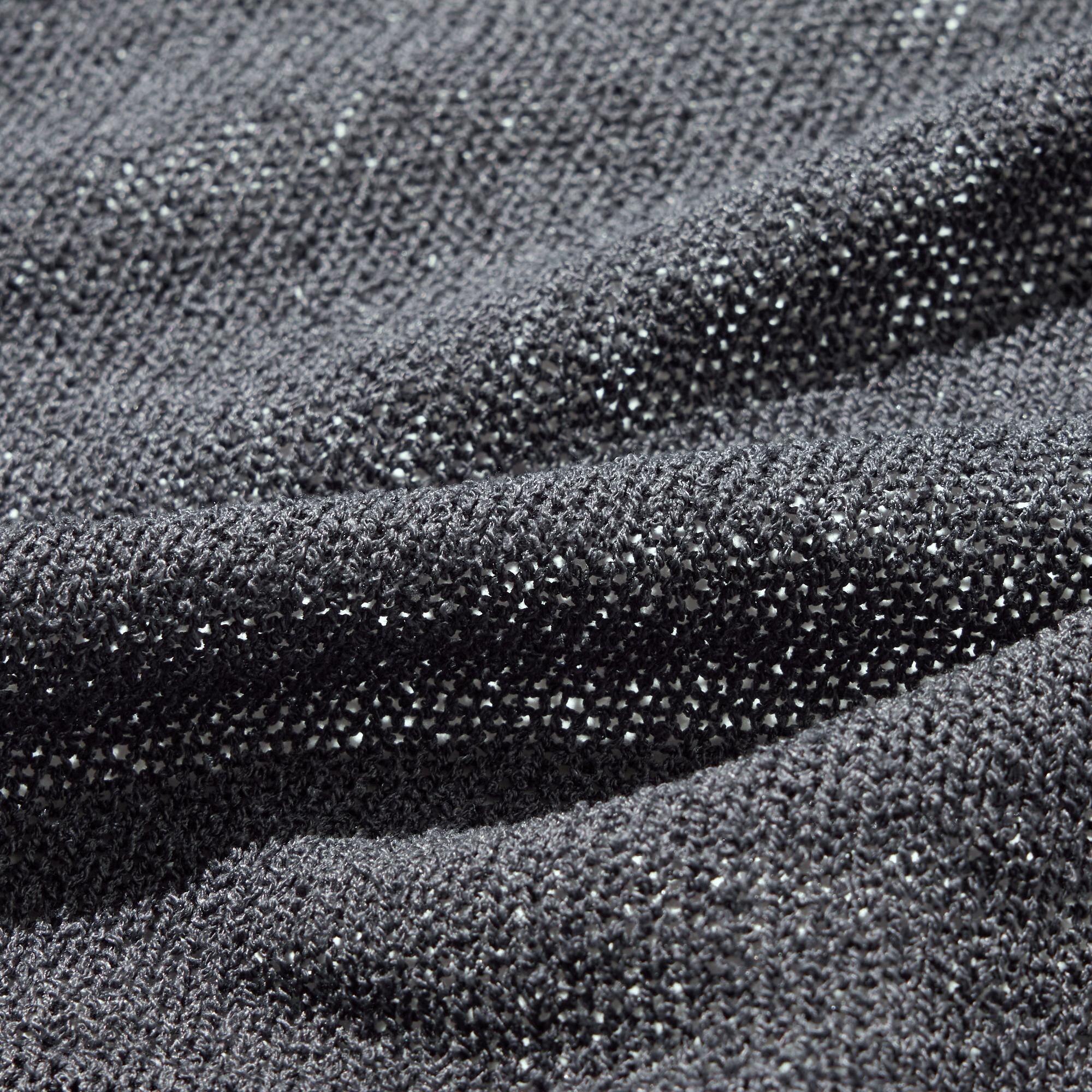 Women's Loop Yarn V Neck T-Shirt | GU US