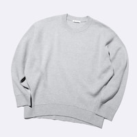 https://image.uniqlo.com/GU/ST3/us/imagesgoods/359635/feature/usgoods_359635_feature2.jpg