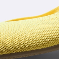 https://image.uniqlo.com/GU/ST3/us/imagesgoods/360242/feature/usgoods_360242_feature1.jpg