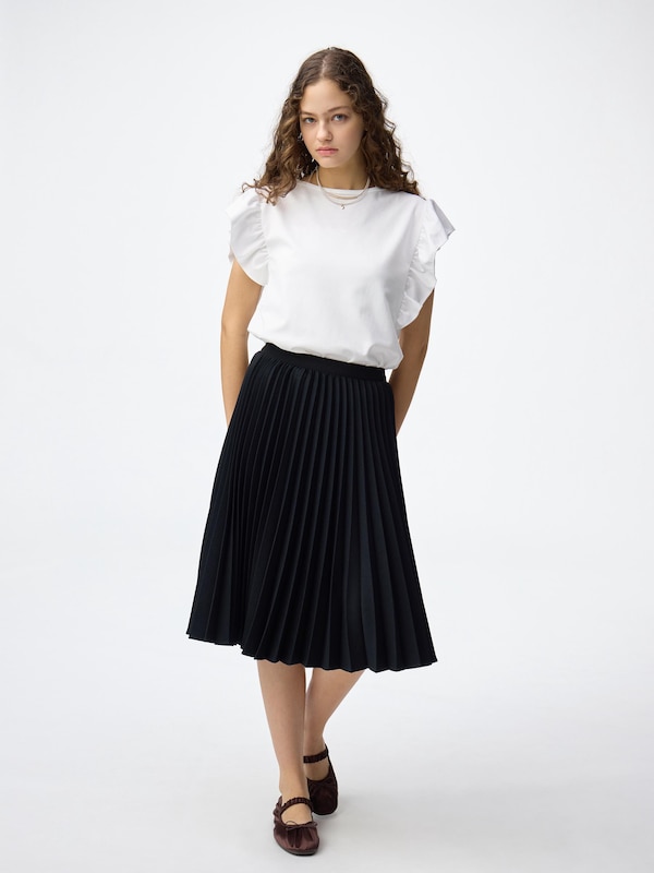 Dry Ruffle Sleeve T-Shirt
