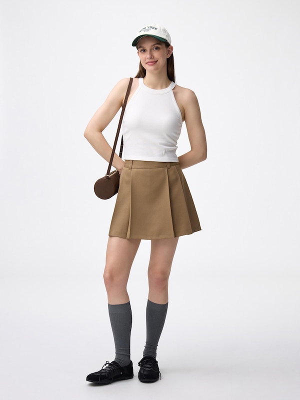 Bra-Feel Cropped Halter Neck Tank Top