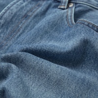 https://image.uniqlo.com/GU/ST3/us/imagesgoods/360392/feature/usgoods_360392_feature1.jpg