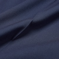 https://image.uniqlo.com/GU/ST3/us/imagesgoods/360400/feature/usgoods_360400_feature1.jpg