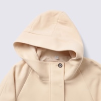 https://image.uniqlo.com/GU/ST3/us/imagesgoods/360435/feature/usgoods_360435_feature2.jpg
