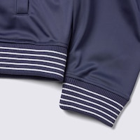 https://image.uniqlo.com/GU/ST3/us/imagesgoods/360457/feature/usgoods_360457_feature3.jpg