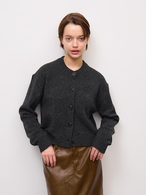 Puffy Touch Knit Crew Neck Cardigan | CL