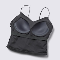 https://image.uniqlo.com/GU/ST3/us/imagesgoods/360961/feature/usgoods_360961_feature1.jpg