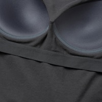 https://image.uniqlo.com/GU/ST3/us/imagesgoods/360961/feature/usgoods_360961_feature2.jpg