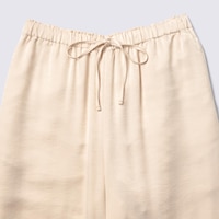 https://image.uniqlo.com/GU/ST3/us/imagesgoods/361104/feature/usgoods_361104_feature2.jpg