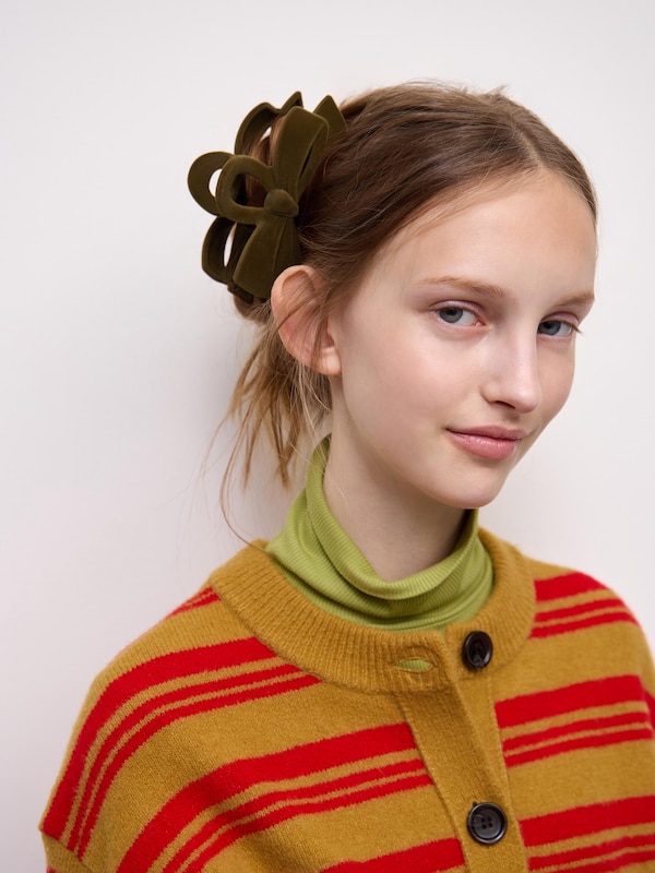 Flocky Ribbon Hair Clip | PF