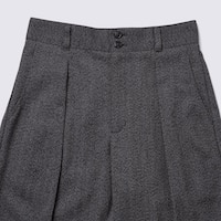 https://image.uniqlo.com/GU/ST3/us/imagesgoods/361550/feature/usgoods_361550_feature1.jpg