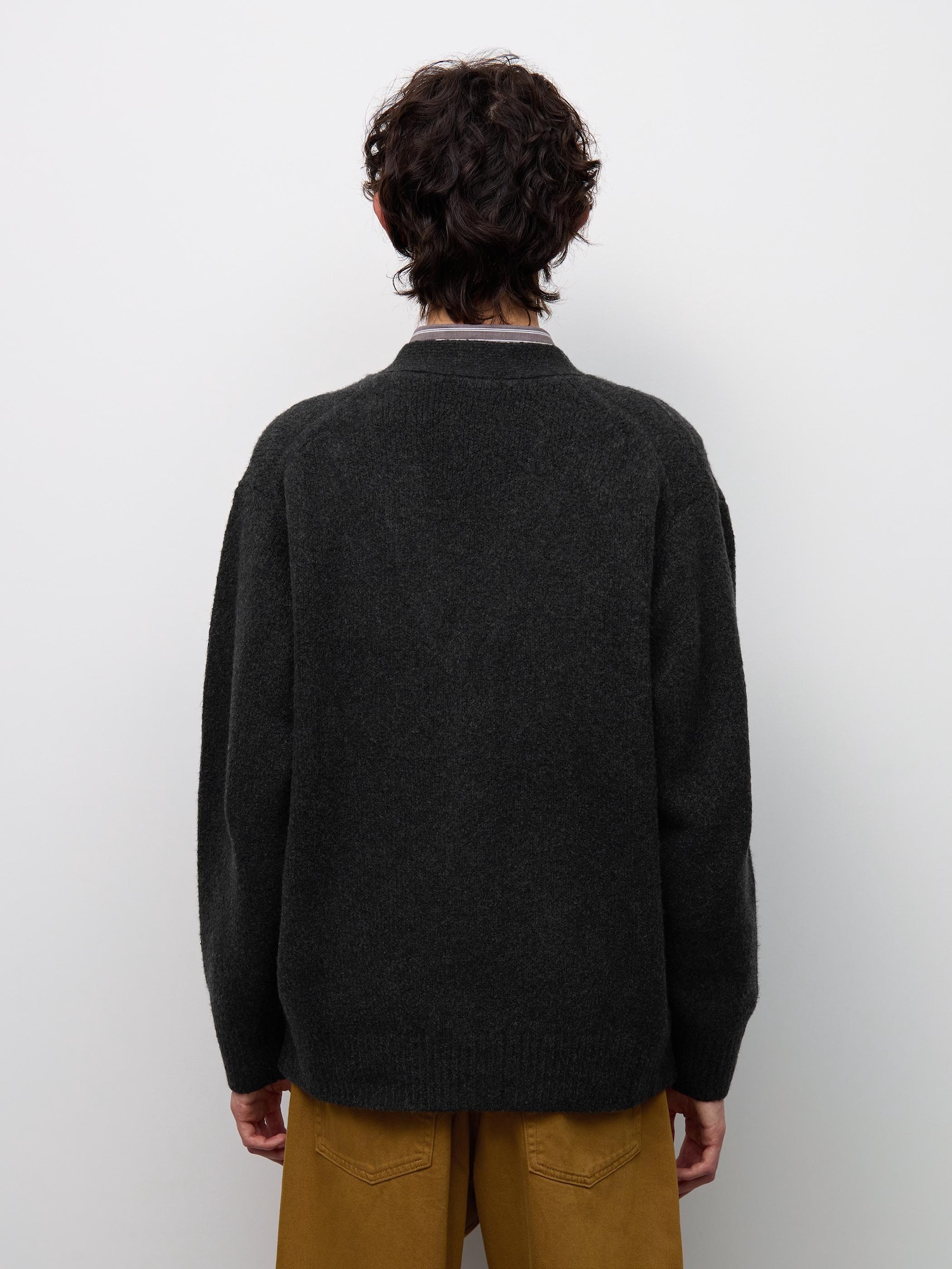 Unisex Puffy Touch Knit V Neck Cardigan | GU US