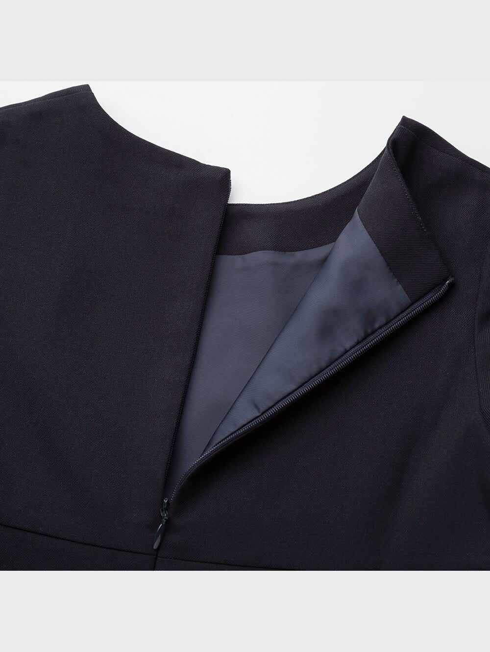 ユニクロ公式 | GIRLS クルーネックワンピース（半袖）