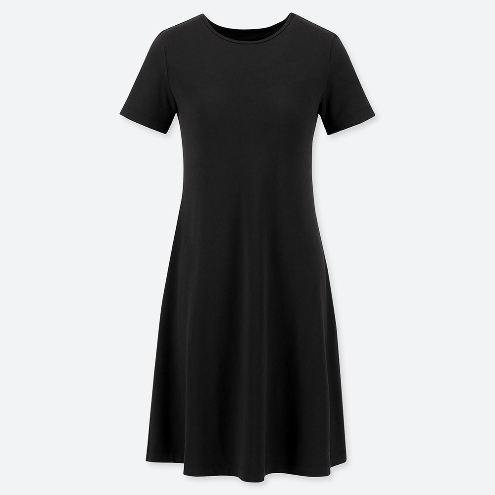 Uniqloのポンチワンピース ノースリーブ Stylehint