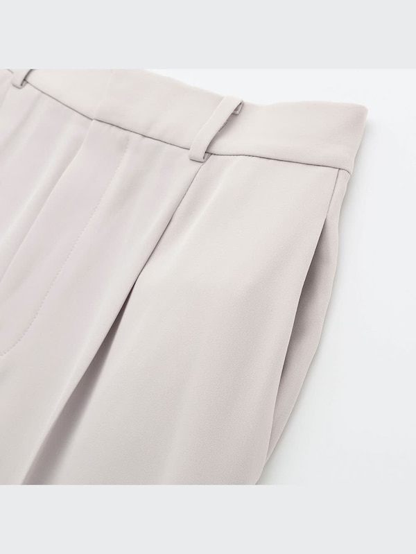 ドレープテーパードアンクルパンツ（丈標準63～65cm）