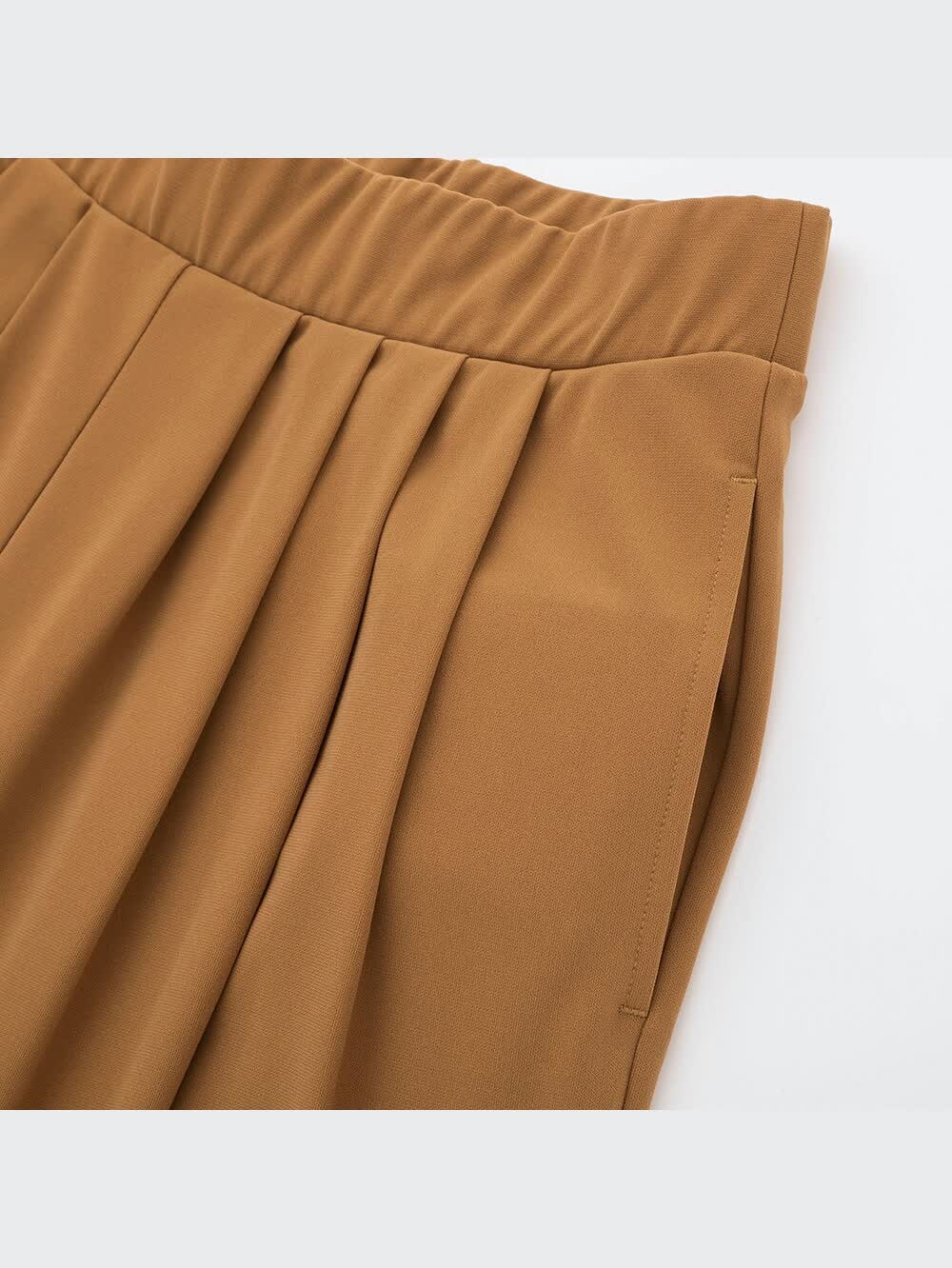 ユニクロ公式 | クレープジャージーフレアワイドクロップドパンツ