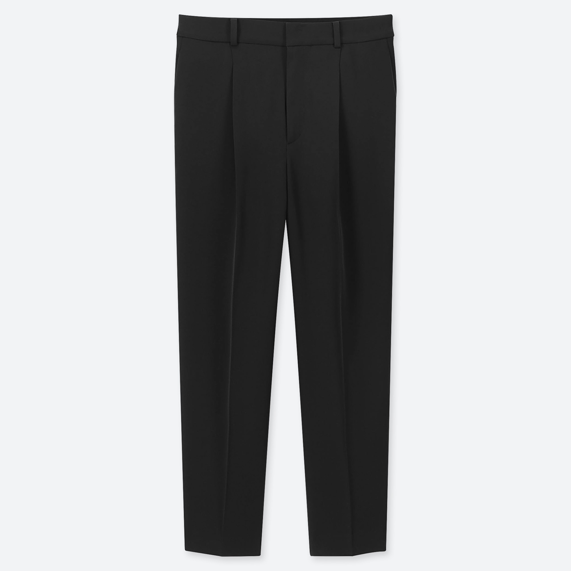 UNIQLOのエアリズムYOGAテーパードパンツ StyleHint