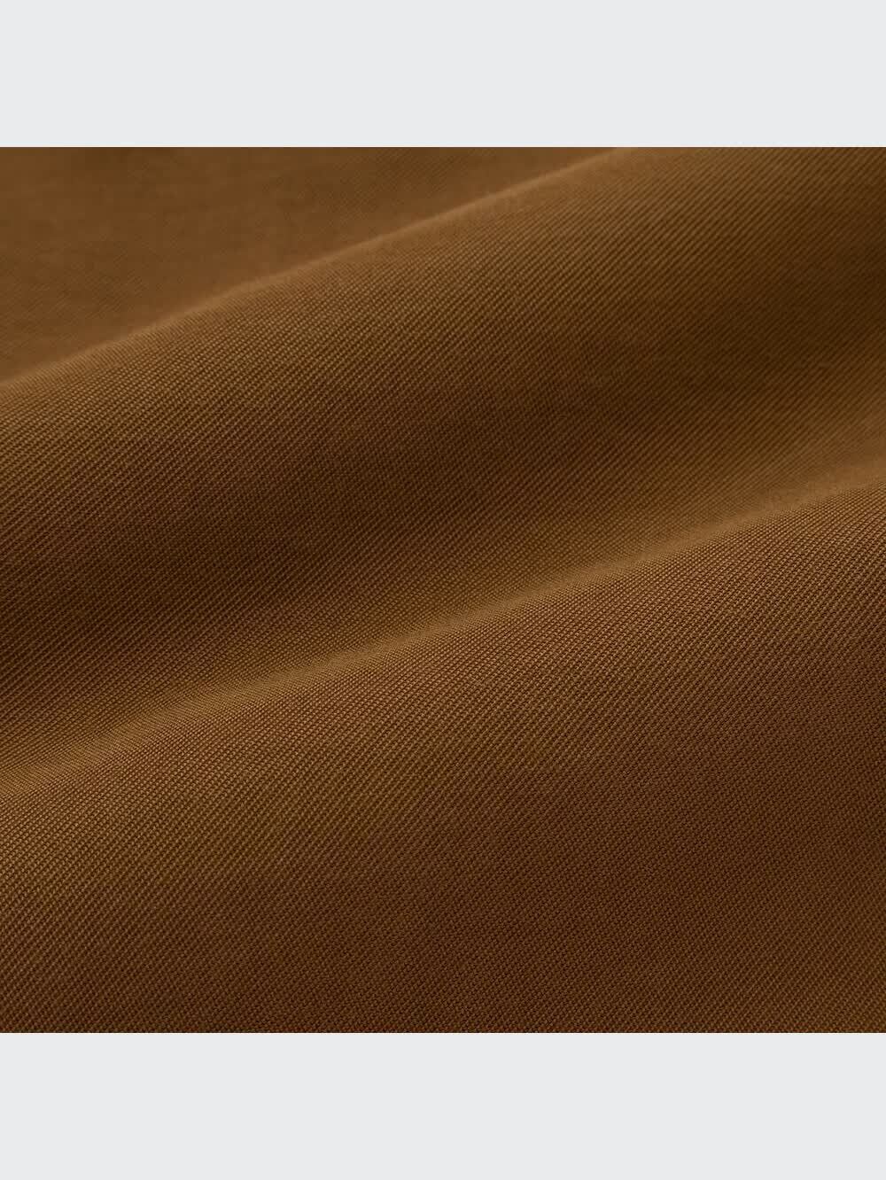 ユニクロ公式 | タックテーパードアンクルパンツ