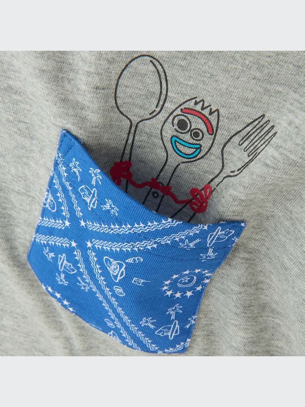 KIDS ピクサー バケーション UT（グラフィックTシャツ・半袖）