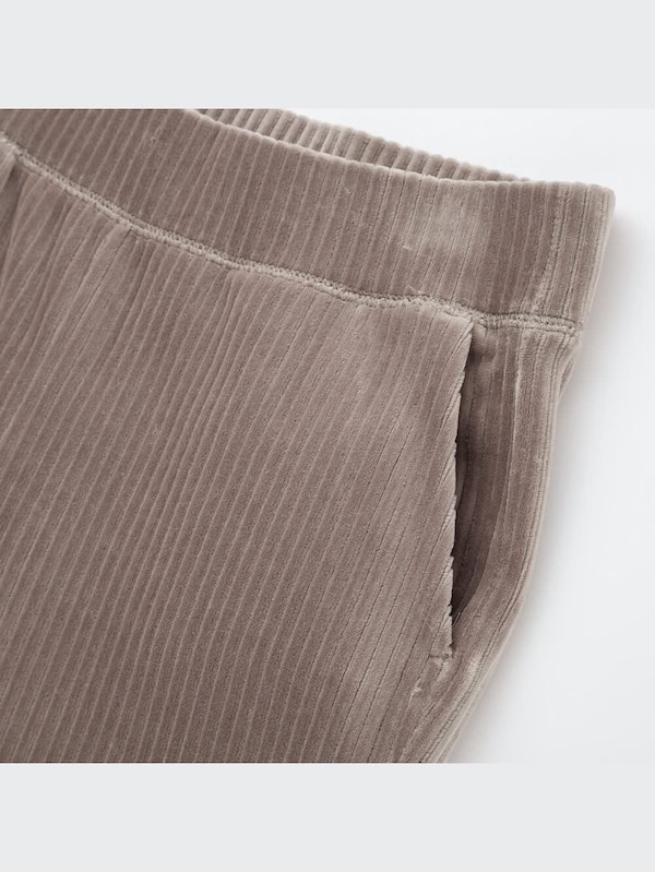コーデュロイフレアパンツ（丈標準69.5～71.5cm）