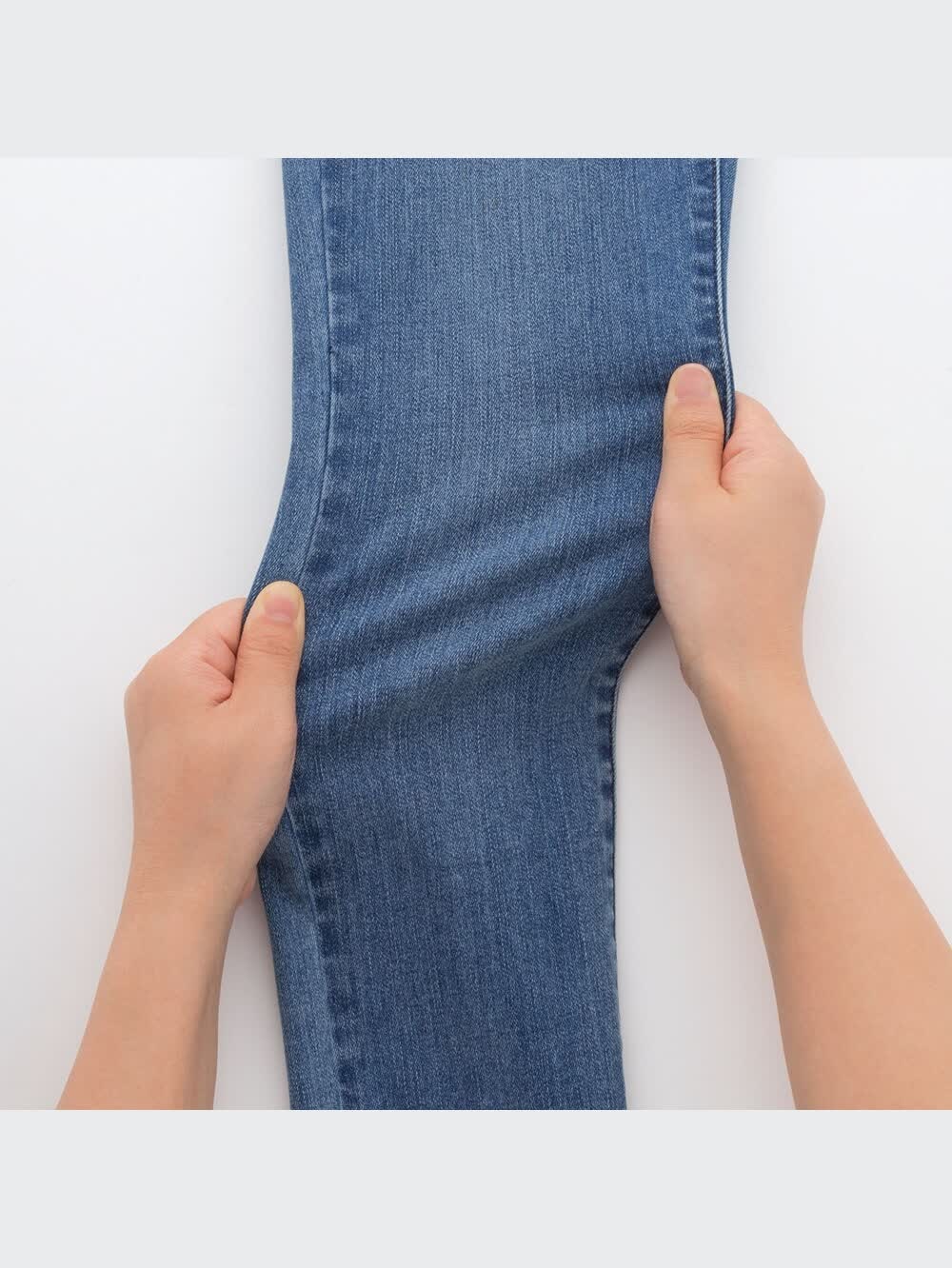 ユニクロ公式 | ウルトラストレッチジーンズ