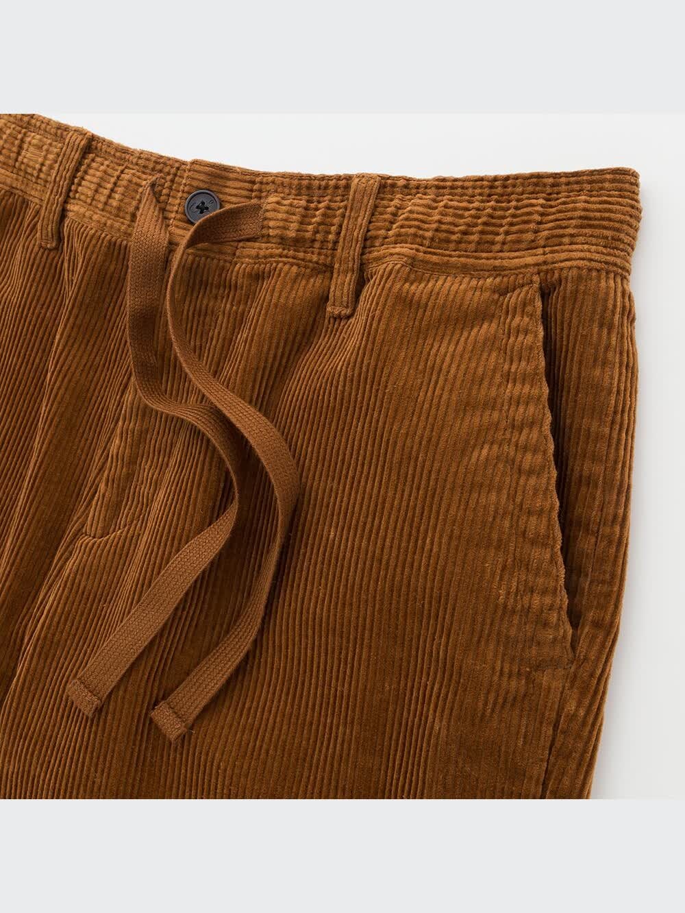 ユニクロ　ハイウエストコーディロイワイドストレートパンツ　コーディロイ UNIQLO(ユニクロ)の「ハイウエストコーデュロイワイドストレート