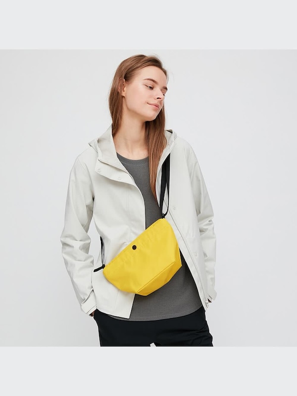 ナイロンミニショルダーバッグ