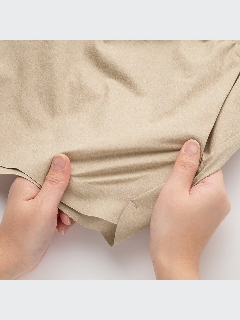 ユニクロ公式 | ウルトラストレッチアクティブショートパンツ