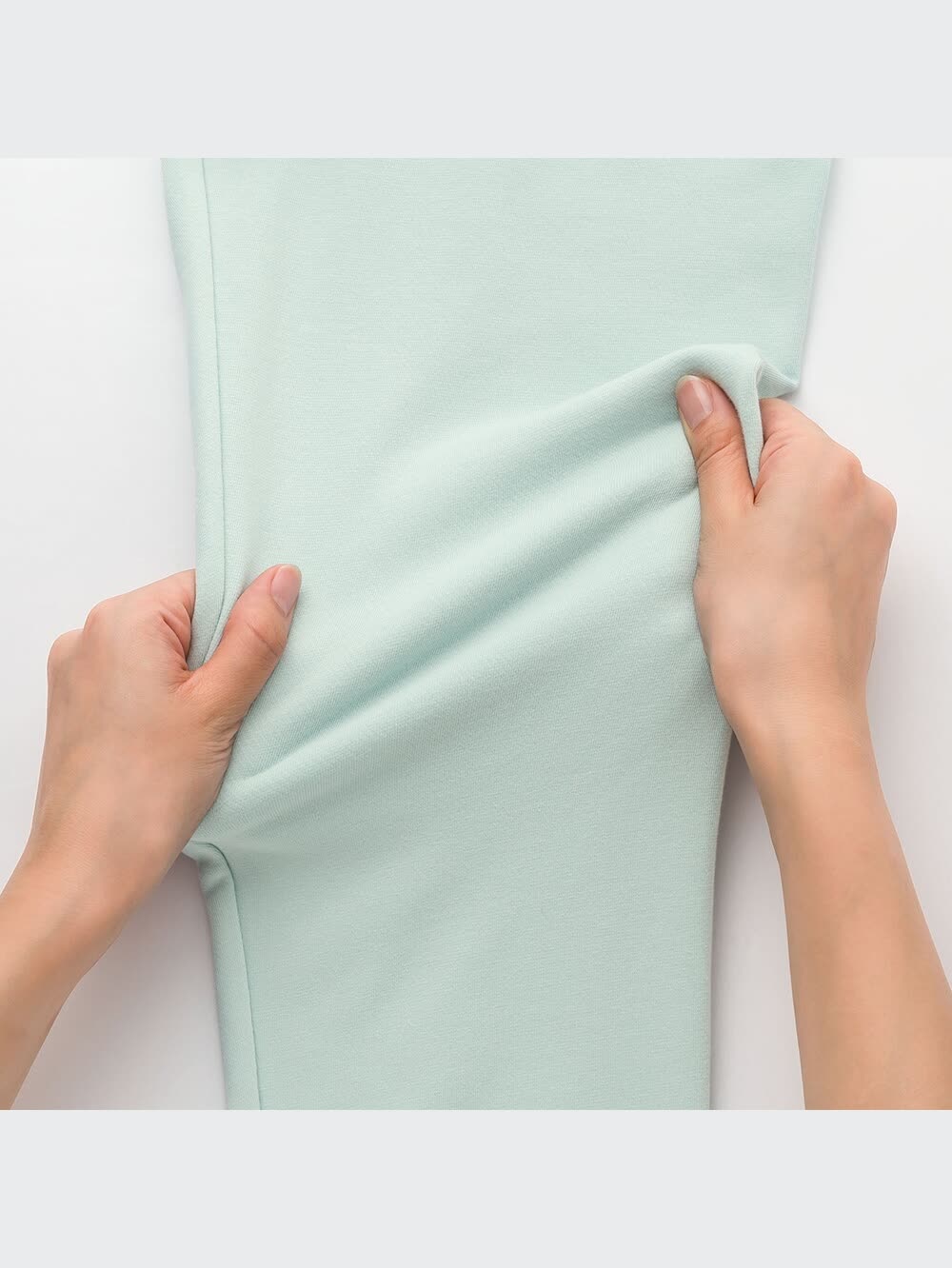 ユニクロ公式 | ウルトラストレッチパンツ（リブ）