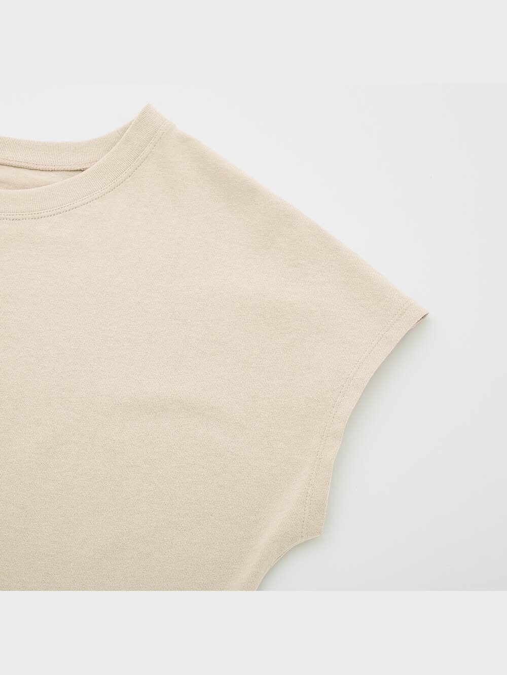 ⭐️ mitayuです ユニクロ公式 | コットンリラックスフレンチスリーブT（半袖）