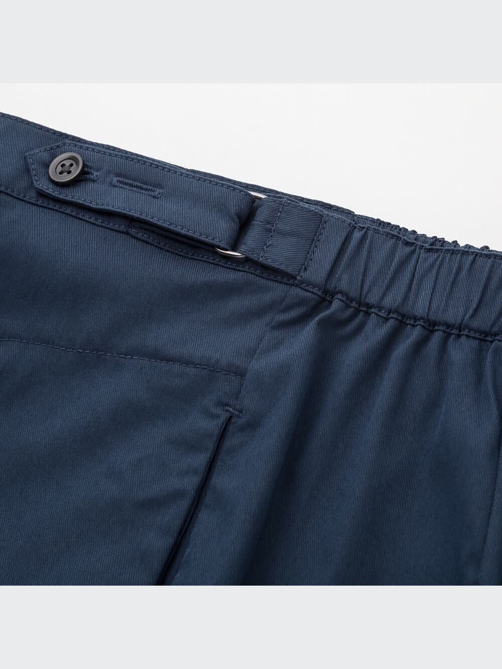 ユニクロ公式 | テーパードアンクルパンツ