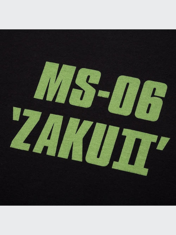 ガンプラ40周年アニバーサリー UT グラフィックTシャツ（半袖・レギュラーフィット）